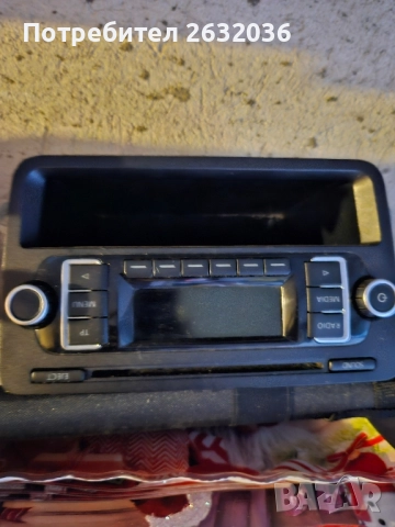 Продавам радио за VW 