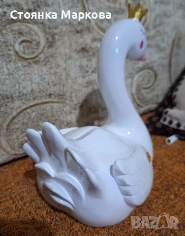 Керамичен лебед-касичка, снимка 3 - Декорация за дома - 49378965