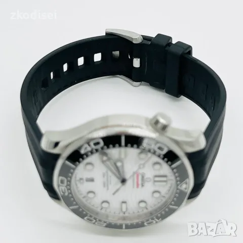 Часовник OMEGA Seamaster Diver 300 210.32.42.20.04.001, снимка 2 - Мъжки - 56211388