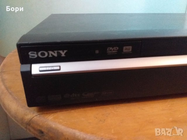 SONY 160GB DVD Recorder, снимка 2 - Плейъри, домашно кино, прожектори - 32007260