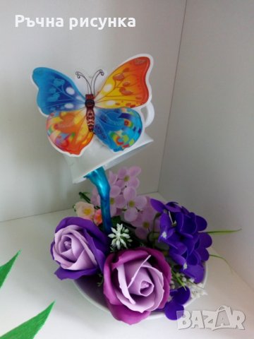 "Летяща чаша" със сапунени ароматни цветя 15лв