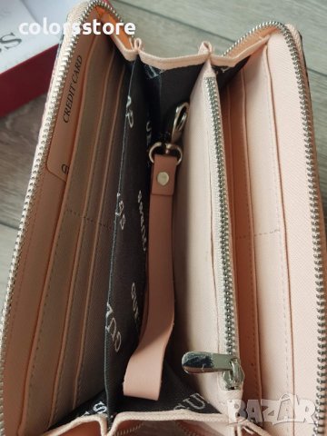 Луксозен портфейл с кутия  Guessкод SG284, снимка 4 - Портфейли, портмонета - 35354862