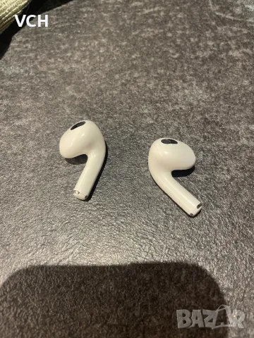 Слушалки AirPods 3 generation, снимка 1 - Резервни части за телефони - 49263912