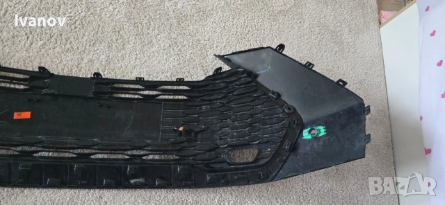 решетка в предната броня за Тойота C-HR , снимка 3 - Части - 54234186