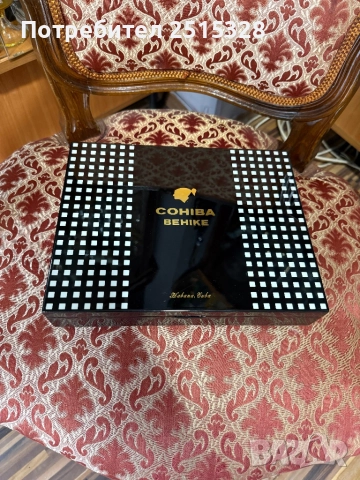 оригинални 2 бр кутий хумидори за пури cohiba behike 54/56