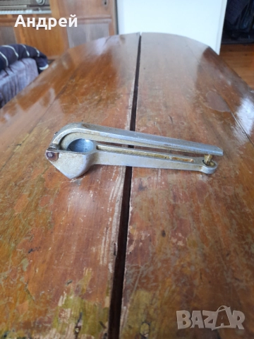 Стара алуминиева преса за чесън #24