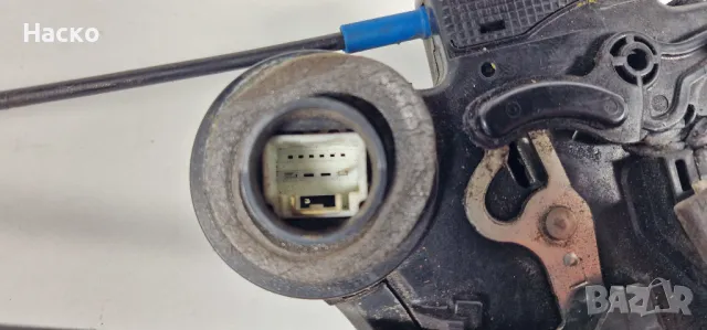 Задна Лява Брава Тойота Корола Версо Toyota Corolla Verso 2004 - 2009, снимка 3 - Части - 49414879