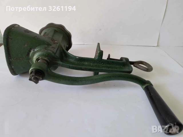 Машина за мелене на месо и зеленчуци, снимка 5 - Месомелачки - 51704262