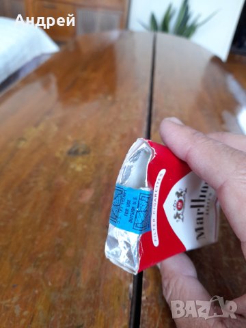 Стара кутия от цигари Marlboro #3, снимка 3 - Колекции - 42181459