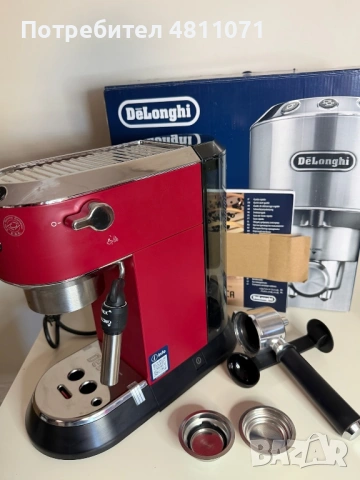 Еспресо кафемашина Delonghi Dedica EC685.BK, снимка 4 - Кафемашини - 54347326