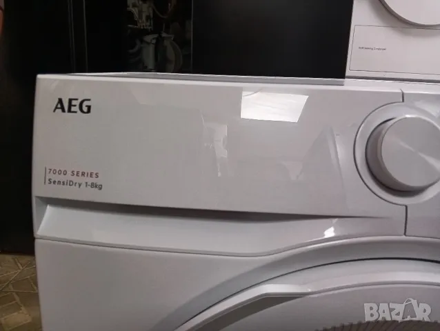 Чисто нова сушилня с термопомпа АЕГ Aeg Series 700 A+++ 8кг с две години гаранция!, снимка 5 - Сушилни - 48514089