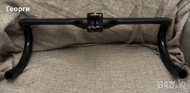 Карбоново кормило с лапа за велосипед, снимка 2 - Части за велосипеди - 54138547