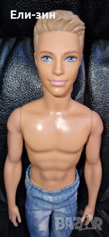 кукла Барби Кен с дънки и обувки, снимка 8 - Кукли - 54244183