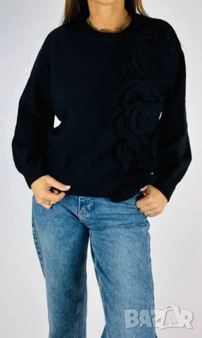 Пуловер с 3Д декорация цвете  , снимка 4 - Блузи с дълъг ръкав и пуловери - 50922045