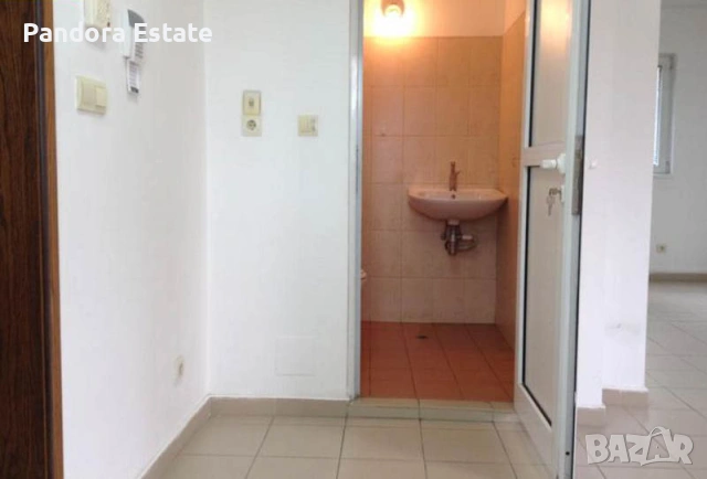 Продава офис в кв. Гео Милев, снимка 2 - Апартаменти - 53368077