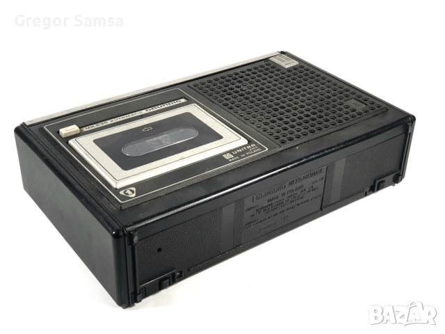 Касетофон GRUNDIG UNITRA MK235 Automatic Грундиг Унитра Буумбокс Ретро Винтидж, снимка 3 - Радиокасетофони, транзистори - 53216245