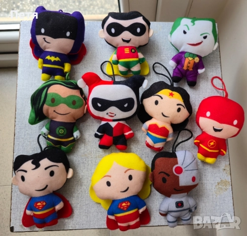 McDonald's Happy играчки 2021 DC Super Heroes & Super-Villains Selection 