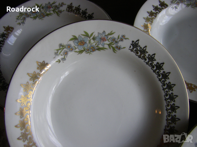 Чинии - български порцелан от 80-те години, снимка 2 - Чинии - 36548540