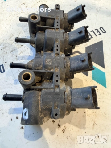 67R-010323, 110R-010201 горивна рейка за газов инжекцион от Dacia Dokker 1.6i, 109 ph., 5sp., снимка 3 - Части - 52979545