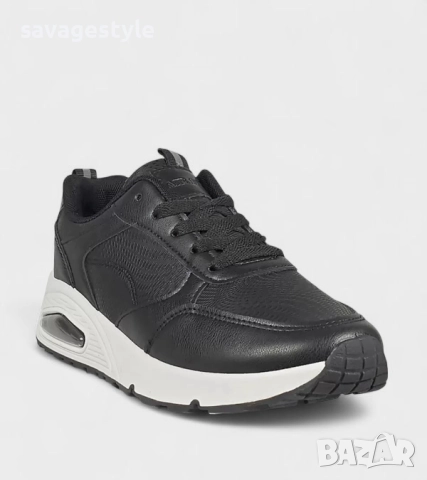 Дамски маратонки в черно с връзки 