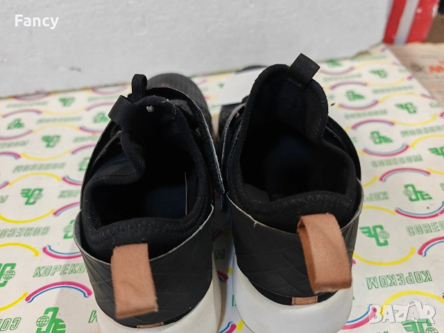 Маратонки Nike Zoom 38 номер , снимка 5 - Маратонки - 52748218