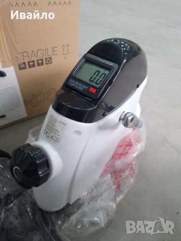 Мини велоергометър InnovaGoods - нов, без следи. Липсват педалите