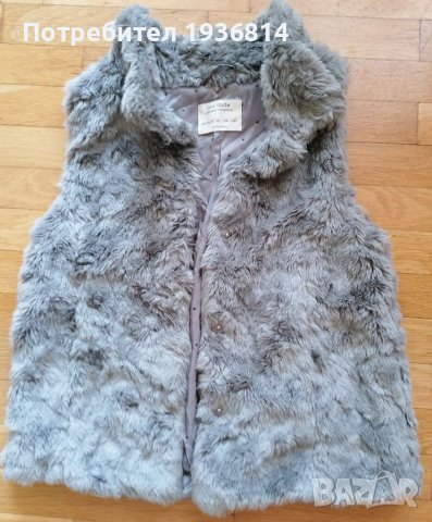 Детско пухкаво елече на Zara 