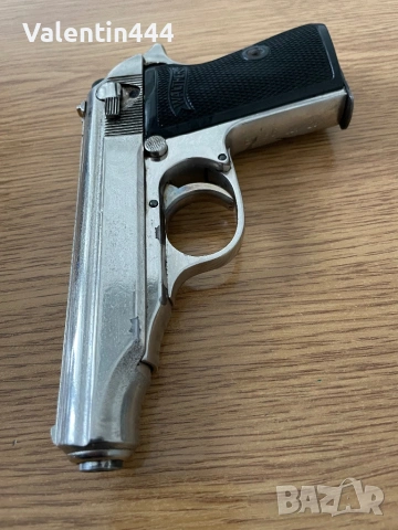 Пистолет "ВАЛТЕР  ПП" кал. 7,65мм - ДЕАКТИВИРАН/ОБЕЗОПАСЕН, снимка 7 - Бойно оръжие - 54024238