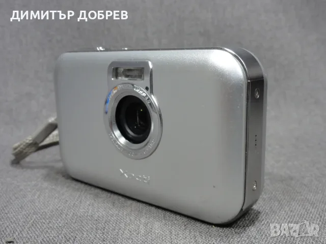 ЦИФРОВ ФОТОАПАРАТ SANYO XACTI VPC-E6EX 6MP CCD DIGITAL CAMERA Y2K RETRO DIGICAM, снимка 4 - Фотоапарати - 55971072
