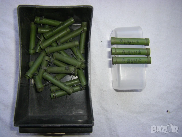 Немски резистори RFT - 200кОм/3 Вата,500КоМ/3 Вата и 800кОм/3 Вата, снимка 3 - Друга електроника - 51265793