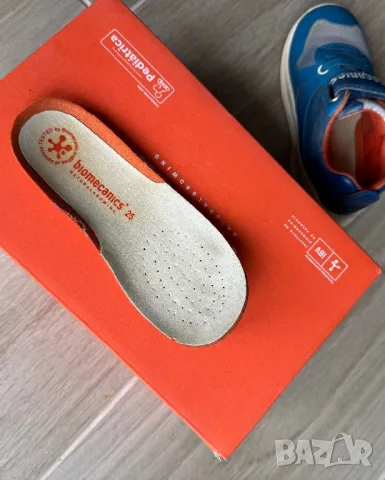 Бебешки обувки Biomecanics 25 номер, снимка 5 - Бебешки обувки - 49643940