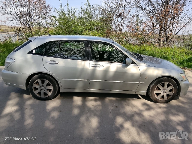 Lexus, снимка 2 - Автомобили и джипове - 54295945