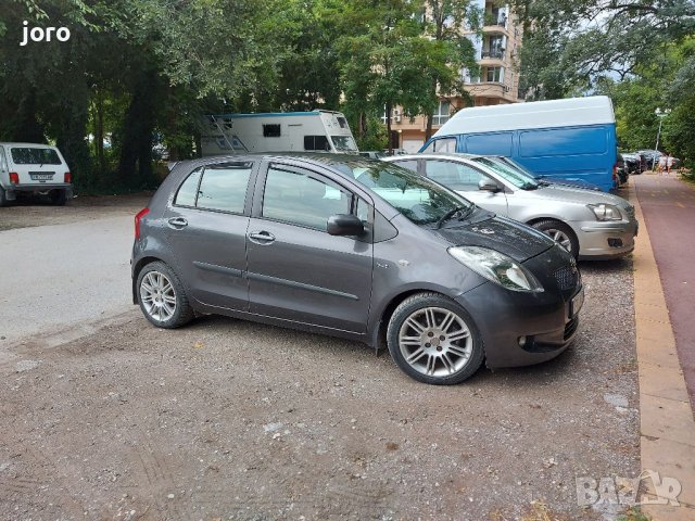 Продавам Toyota Yaris 1,4 SR d-4d 2008 година климатик автоматик, снимка 6 - Автомобили и джипове - 37334825