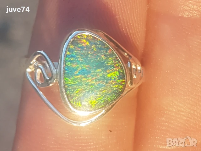 СРЕБЪРЕН ПРЪСТЕН С БЛАГОРОДЕН ОПАЛ (АВСТРАЛИЯ) 1.69кт.