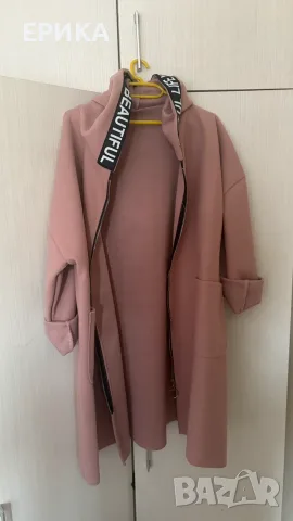 Дамско яке с качулка BERSHKA 