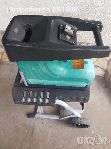 Дробилка за клони/Клонотрошачка, снимка 4 - Градинска техника - 52339780