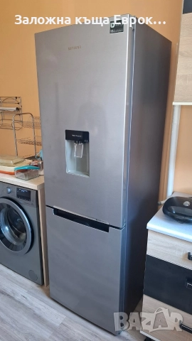 Хладилник Samsung, снимка 3 - Хладилници - 52799588