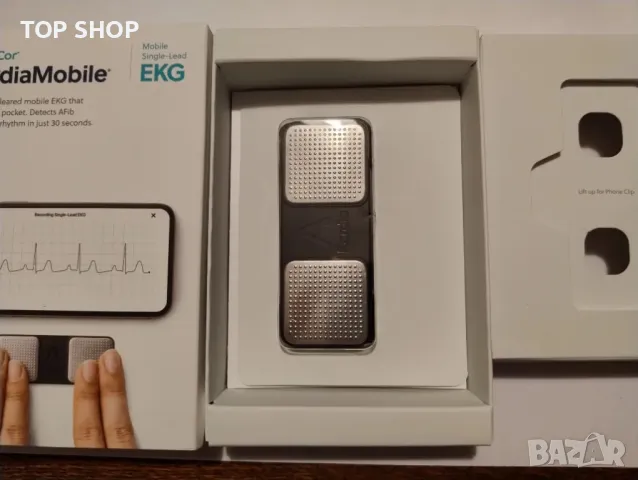 KardiaMobile Персонален ЕКГ монитор с 1 отвеждане – Запис у дома – Открива AFib и нередовни аритмии, снимка 4 - Тримери - 48926965