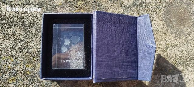 Елегантен кристален сувенир „I LOVE YOU“