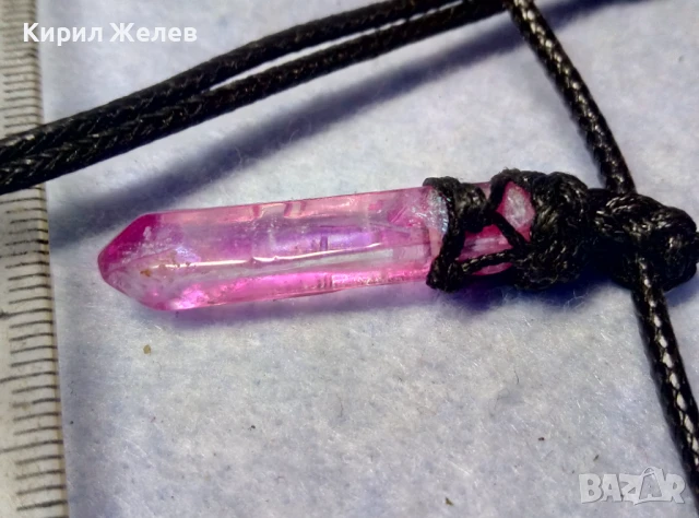 СТИЛЕН ВИНТИДЖ АРТ СКЪПОЦЕНЕН МЕДАЛЬОН ФАСЕТИРАН НАТУРАЛЕН АМЕТИСТ с ПЛЕТЕНО ШНУРЧЕ 50194, снимка 2 - Колиета, медальони, синджири - 51255644