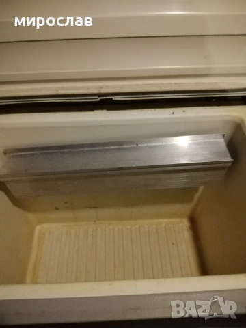 Хладилник за кемпер каравана натиск газ, снимка 3 - Квартири, нощувки - 53154899