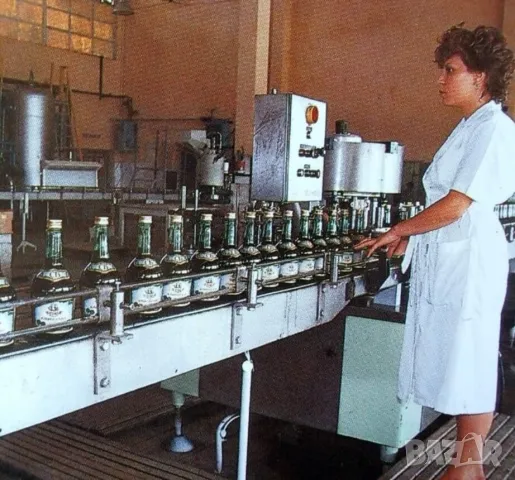 Български БУТИЛКИ на Винт 500мл Стъклени Шишета за резбови Капачки и Тапи - Напитки Коняк НРБ БАРТЕР, снимка 7 - Буркани, бутилки и капачки - 47414590