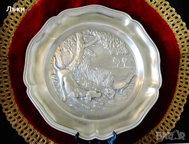 Пано от калай с ловна картина Куче,Фазан. 