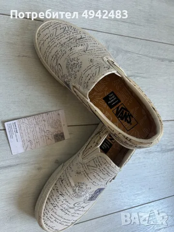 Кецове Vans x Vincent Van Gogh slip-on Limited edition 38.5, снимка 2 - Кецове - 55980731