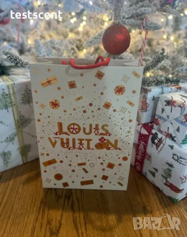Бутикова подаръчна торба Louis Vuitton LV Christmas Holidays 2023 - 2024 Shopping Bag празнична, снимка 2 - Чанти - 48421523