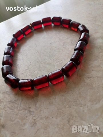 БРОЕНИЦА ЧЕРВЕН КЕХЛИБАР , снимка 17 - Други ценни предмети - 54357940