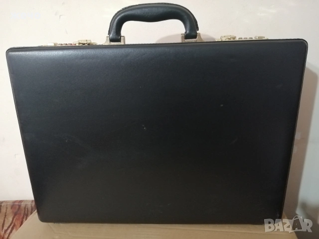 Куфар за документи , снимка 3 - Куфари - 54297429