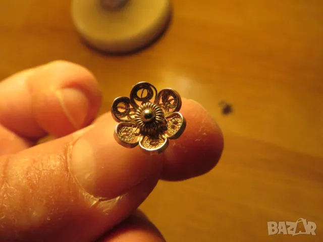 Старинни красиви сребърни дамски обици филигран на винт за да си пленителна и красива , снимка 2 - Обеци - 49633909