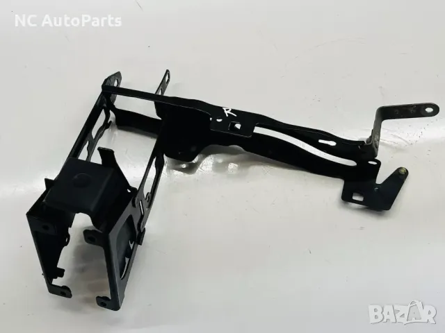 Предна дясна стойка за фар ОРИГИНАЛНА черна за BMW БМВ 1 серия F20 F21 170238-11 2014, снимка 5 - Части - 48236379