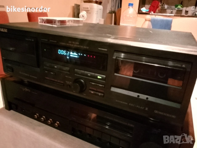 AKAI DX-W1100 двукасетен реверсивен дек